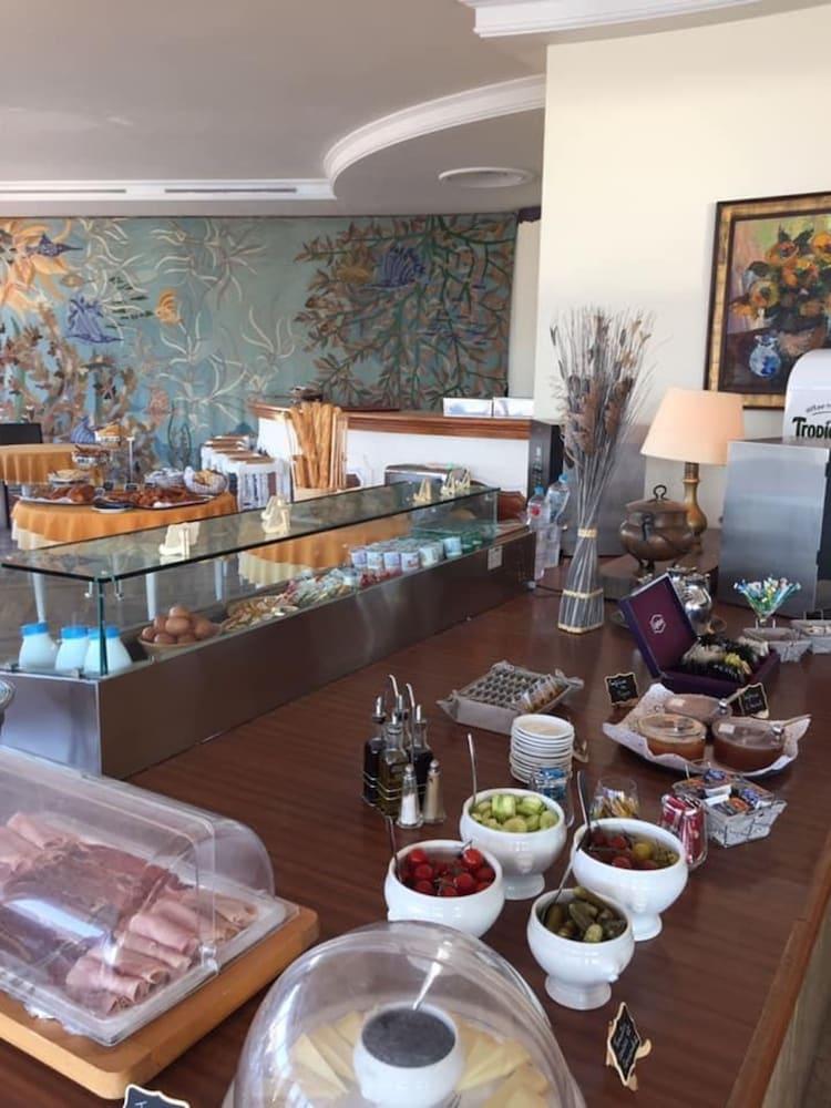 Grand Hotel De Calvi Екстер'єр фото