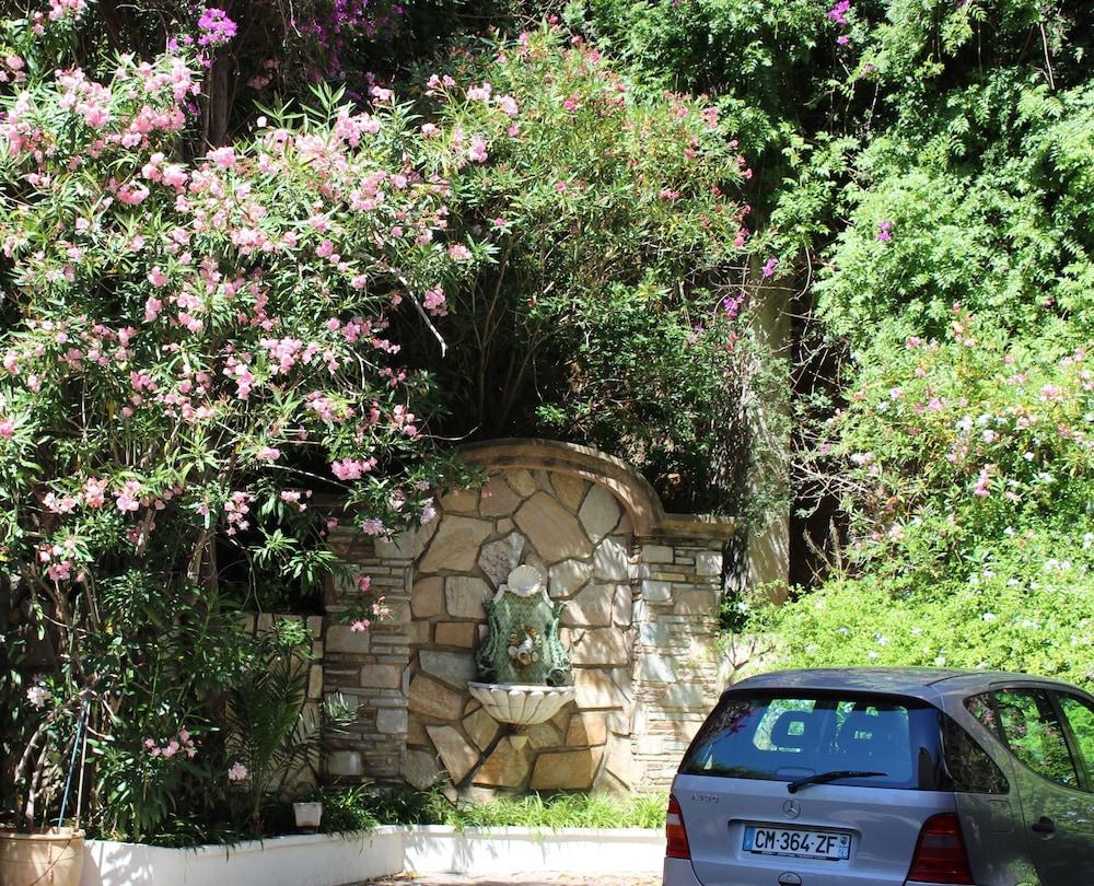 Grand Hotel De Calvi Екстер'єр фото