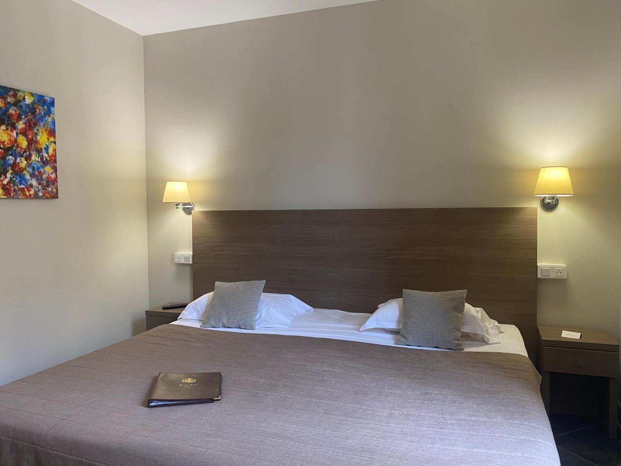 Grand Hotel De Calvi Екстер'єр фото