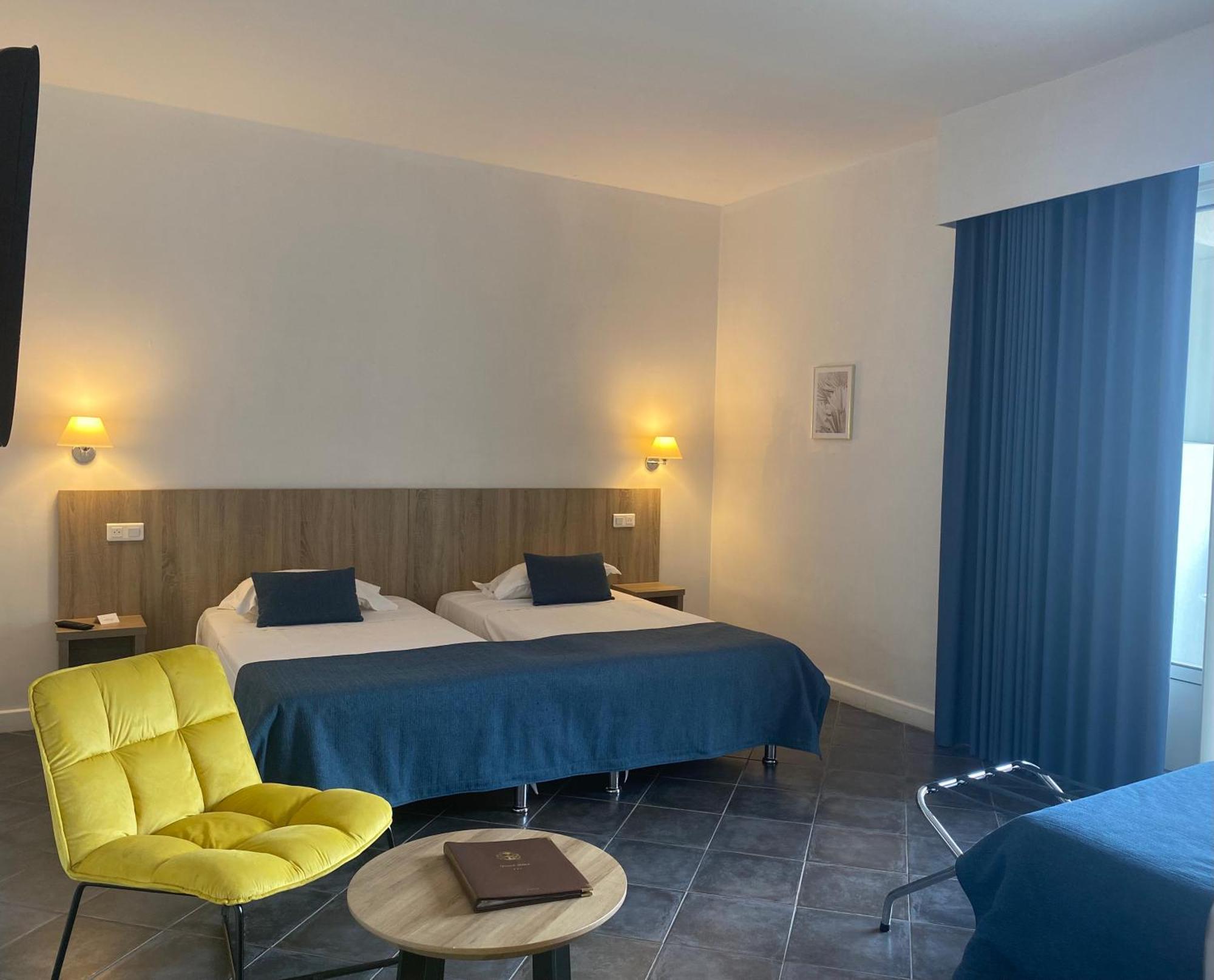 Grand Hotel De Calvi Екстер'єр фото